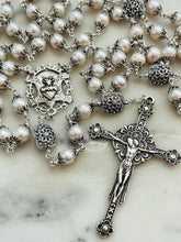 Load image into Gallery viewer, Stunning Freshwater Pearl and Sterling Silver Rosary - Sacred Heart