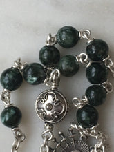 Load image into Gallery viewer, Seraphinite Gemstone Pocket Rosary: Sterling Silver Seven Sorrows Chaplet