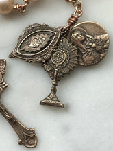 Load image into Gallery viewer, Beautiful Single Decade Rosary! - Freshwater Pearls - Bronze - Monstrance - OL of Sorrows - Sacred Heart