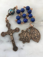 Load image into Gallery viewer, Lapis Marian Pocket Rosary: Bronze Fatima, Lourdes, Guadalupe Medals