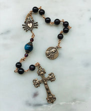 Load image into Gallery viewer, Garnet Pocket Rosary: Bronze Seven Sorrows Chaplet