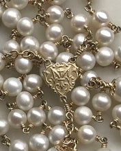 Load image into Gallery viewer, Wedding Rosary - 14K Gold & Freshwater Pearl - Bouquet Rosary
