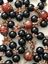 Load image into Gallery viewer, Large Black Onyx Seven Sorrows Chaplet - Bronze Medals