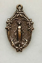 Load image into Gallery viewer, Custom Listing 2 rosaries and additional medals
