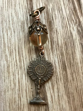 Load image into Gallery viewer, Bag Charm  Catholic Monstrance Zipper Pull - Bronze and Citrine - Blessed Sacrament - Holy Eucharist
