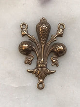 Load image into Gallery viewer, Fleur de Lis Rosary Center: 1118 Antique Bronze or Sterling Silver
