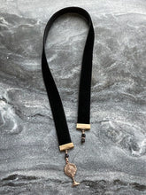 Load image into Gallery viewer, Velvet Catholic Bookmark - Blessed Sacrament - Bronze - Black Velvet
