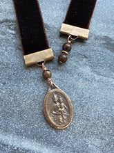 Load image into Gallery viewer, Velvet Catholic Bookmark - Scapular Our Lady of Mount Carmel - Bronze - Brown Velvet
