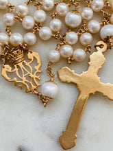 Load image into Gallery viewer, 14K Gold Rosary Wedding Gift - Freshwater Pearl - Bouquet Rosary
