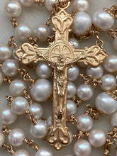 Load image into Gallery viewer, 14K Gold Rosary Wedding Gift - Freshwater Pearl - Bouquet Rosary
