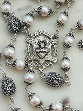 Load image into Gallery viewer, Lavish Freshwater Pearl &amp; Sterling Silver Rosary - Sacred Heart of Jesus
