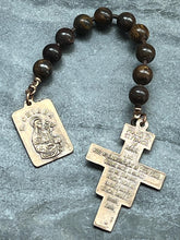 Load image into Gallery viewer, Saint Francis Tenner - Bronze and leather - Penal Pocket Rosary
