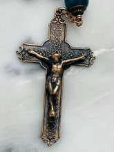 Load image into Gallery viewer, Apatite Gemstone Pocket Rosary: Bronze Medals, Saint Charms
