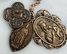 Load image into Gallery viewer, Apatite Gemstone Pocket Rosary: Bronze Medals, Saint Charms
