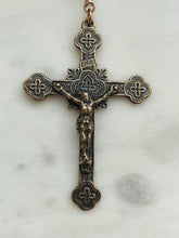 Load image into Gallery viewer, Crucifix - Quatrefoil -  Bronze - 1001 CeCeAgnes Rosary Parts
