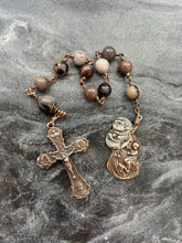 Load image into Gallery viewer, Petrified Wood Pocket Rosary - Bronze Holy Family Single Decade Tenner
