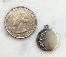 Load image into Gallery viewer, Saint Elizabeth of Hungary Sterling Silver Medal - Antique Reproduction
