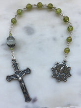 Load image into Gallery viewer, Our Lady of Fatima Pocket Rosary - Peridot and Silver - Spanish Crucifix - Single Decade Tenner - Sterling Silver CeCeAgnes
