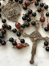 Load image into Gallery viewer, Large Black Onyx Seven Sorrows Chaplet - Bronze Medals

